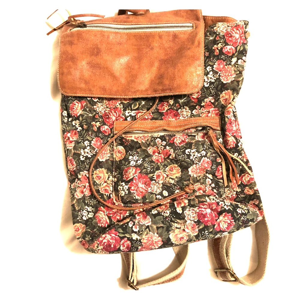 American Eagle cute floral backpack